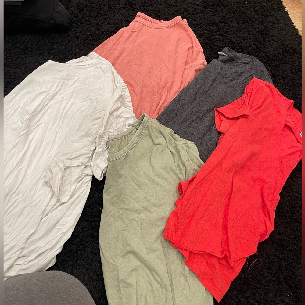 Women’s Assorted Color T Shirt Bundle
